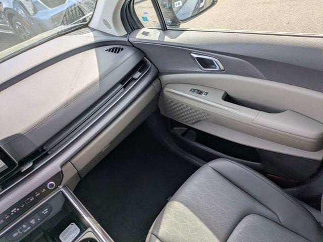 new 2026 Kia Carnival car, priced at $39,822