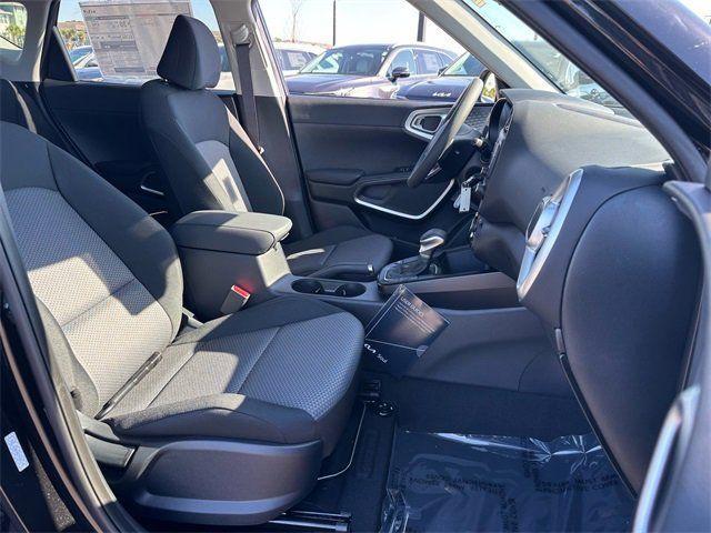new 2025 Kia Soul car, priced at $20,822