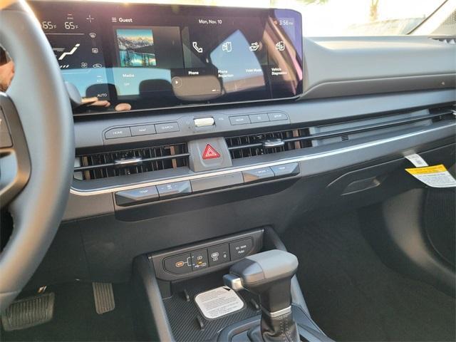 new 2025 Kia K4 car, priced at $24,082