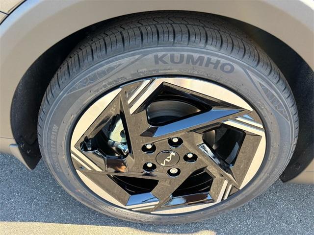 new 2025 Kia K4 car, priced at $24,162