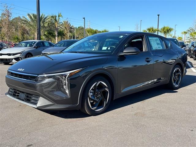 new 2025 Kia K4 car, priced at $24,162