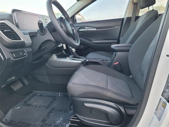 new 2025 Kia Seltos car, priced at $24,607