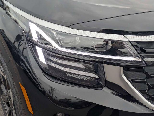new 2026 Kia Seltos car, priced at $31,675