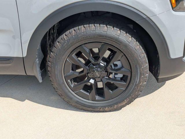 used 2025 Kia Telluride car, priced at $50,002