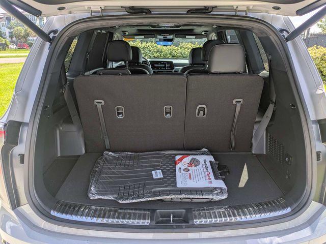 used 2025 Kia Telluride car, priced at $50,002