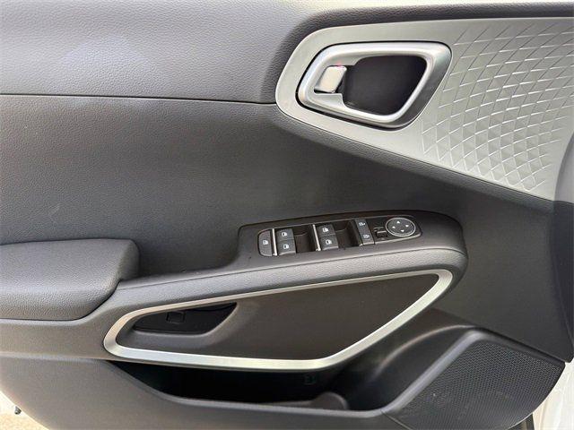 new 2025 Kia Soul car, priced at $21,484
