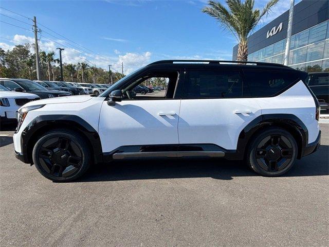 new 2026 Kia EV9 car, priced at $63,744