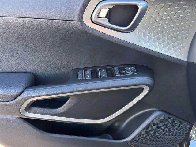 new 2025 Kia Soul car, priced at $21,632