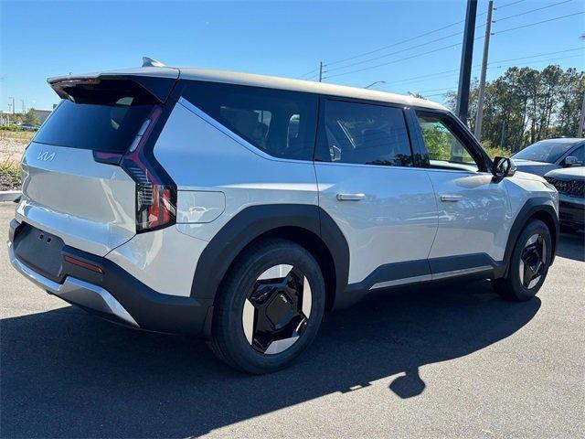 new 2026 Kia EV9 car, priced at $46,748