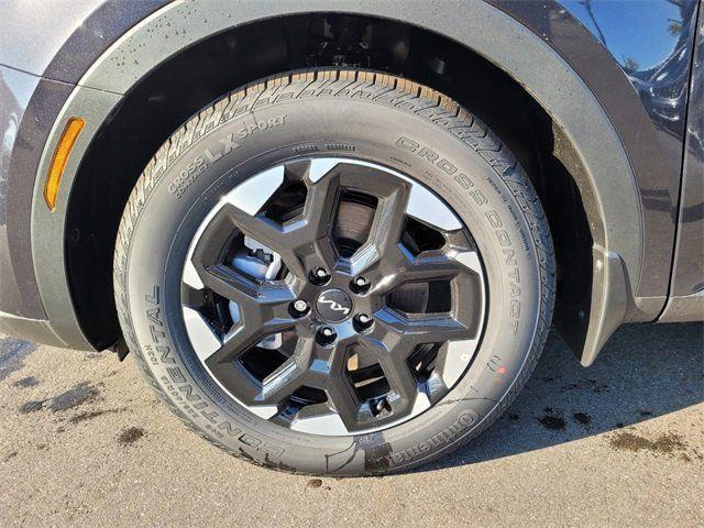 new 2025 Kia Sorento car, priced at $32,939