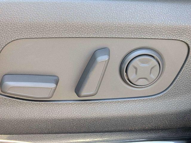 new 2026 Kia Carnival car, priced at $49,139