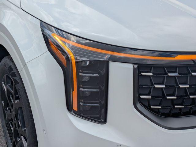 new 2026 Kia Carnival Hybrid car, priced at $51,692