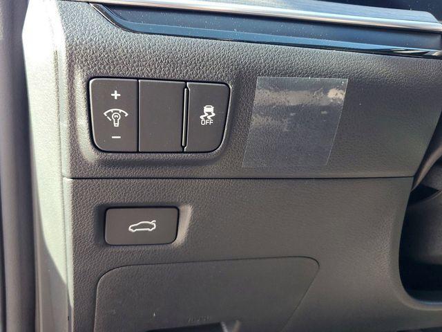 new 2025 Kia K5 car, priced at $34,219