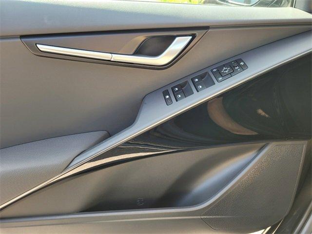 new 2025 Kia Niro car, priced at $28,971