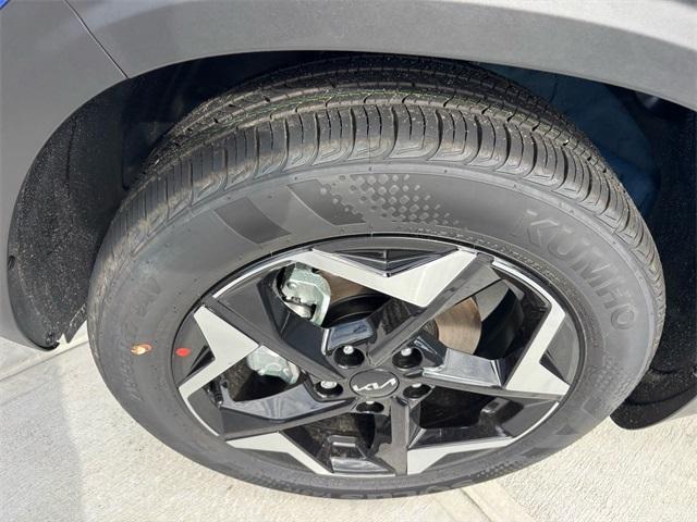 new 2026 Kia Seltos car, priced at $25,183