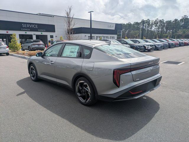 new 2025 Kia K4 car, priced at $23,106