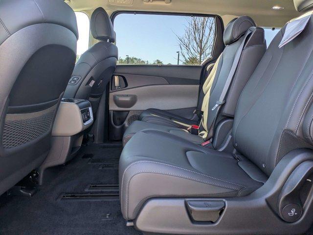 new 2026 Kia Carnival Hybrid car, priced at $46,347