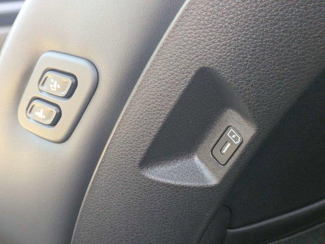 new 2026 Kia Carnival Hybrid car, priced at $46,347