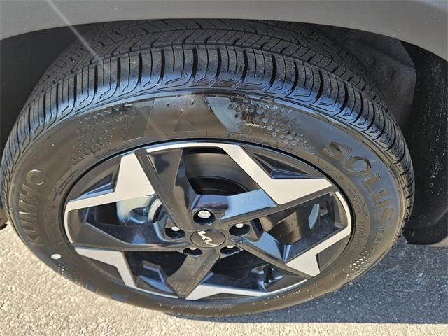 new 2026 Kia Seltos car, priced at $25,126