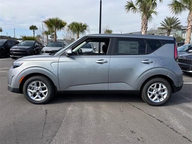 new 2025 Kia Soul car, priced at $21,632