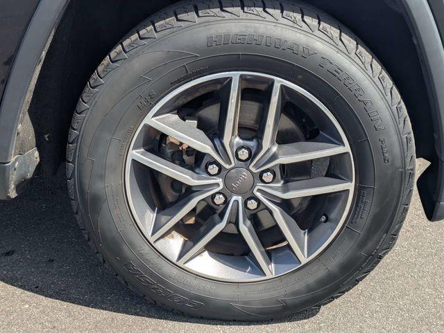 used 2019 Jeep Grand Cherokee car, priced at $18,199