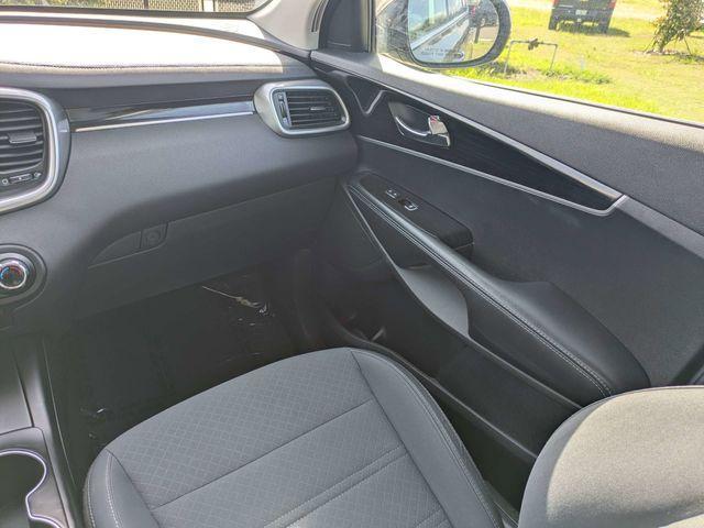 used 2019 Kia Sorento car, priced at $18,615