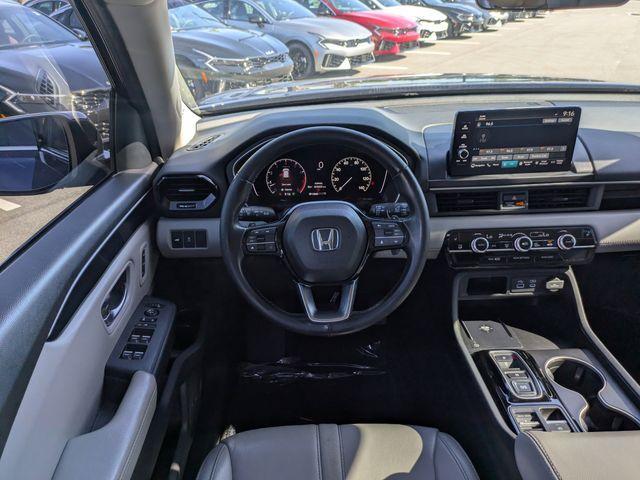 used 2023 Honda Pilot car, priced at $39,065