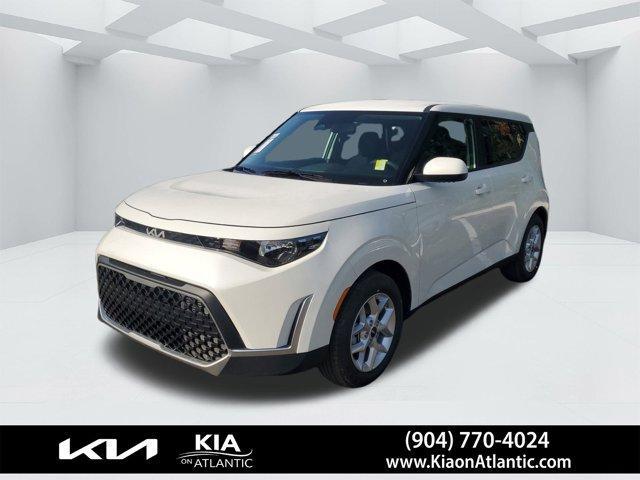 new 2025 Kia Soul car, priced at $20,322