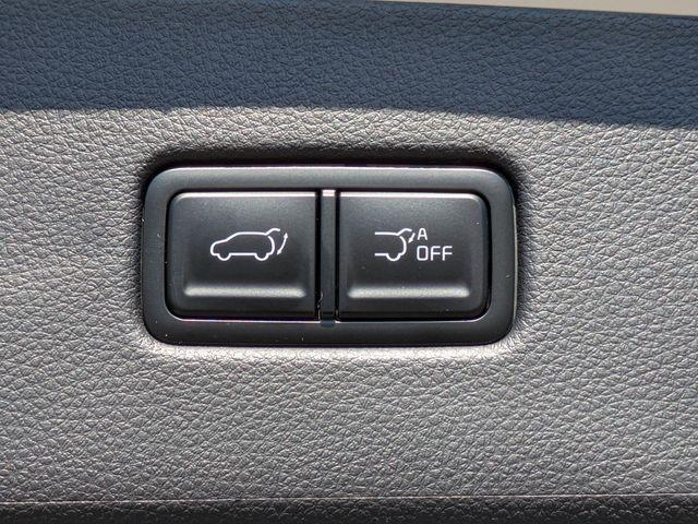 new 2026 Kia Carnival Hybrid car, priced at $45,847