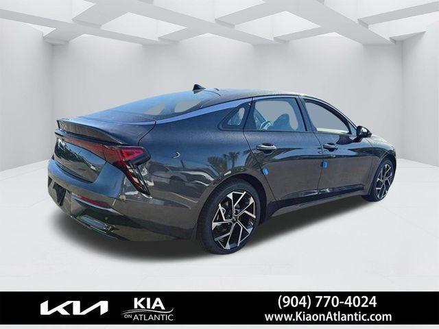 new 2026 Kia K5 car, priced at $33,471