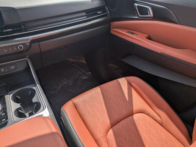 new 2026 Kia Carnival Hybrid car, priced at $47,647