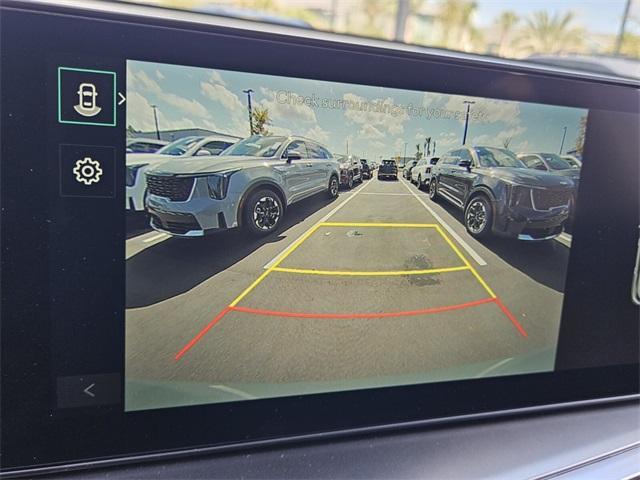 new 2025 Kia Sorento Hybrid car, priced at $39,986