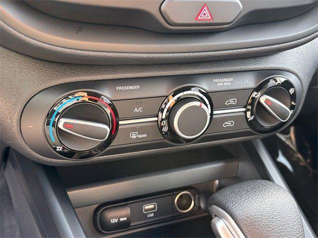 new 2025 Kia Soul car, priced at $21,812