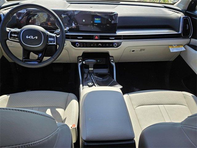 new 2025 Kia Sorento car, priced at $33,855