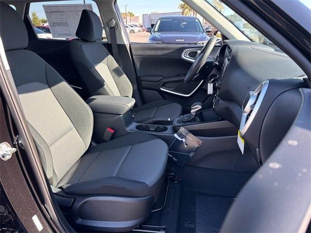 new 2025 Kia Soul car, priced at $20,822