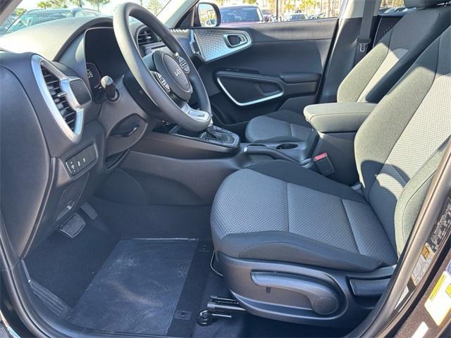 new 2025 Kia Soul car, priced at $21,822