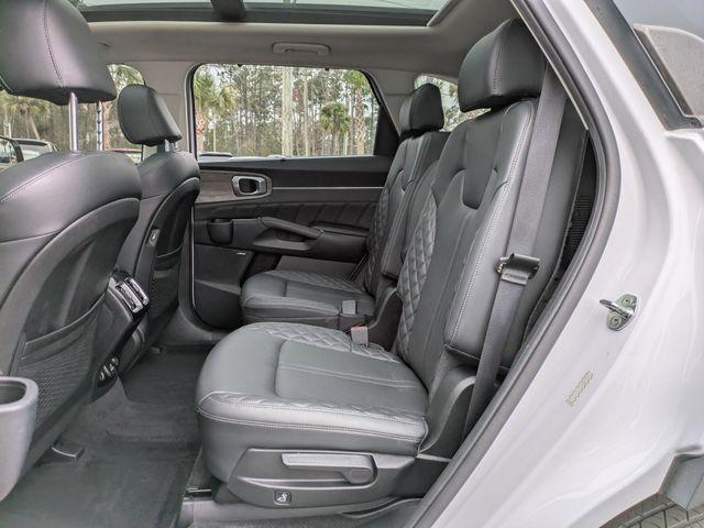 used 2023 Kia Sorento car, priced at $31,070