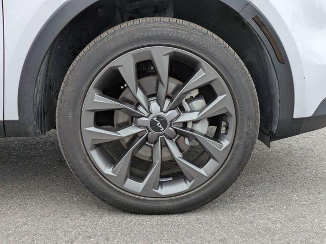 used 2023 Kia Sorento car, priced at $31,070