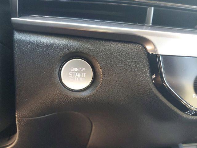 new 2025 Kia Sorento car, priced at $32,188