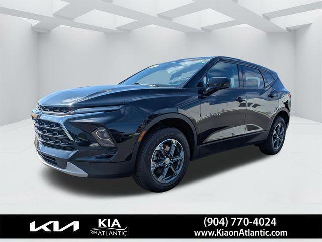 used 2025 Chevrolet Blazer car, priced at $26,065