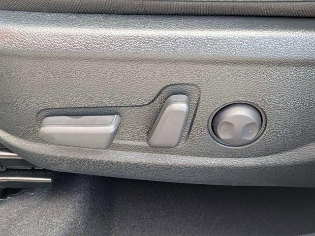 new 2025 Kia Soul car, priced at $27,047