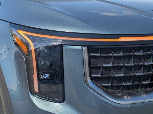 new 2026 Kia Carnival Hybrid car, priced at $45,847