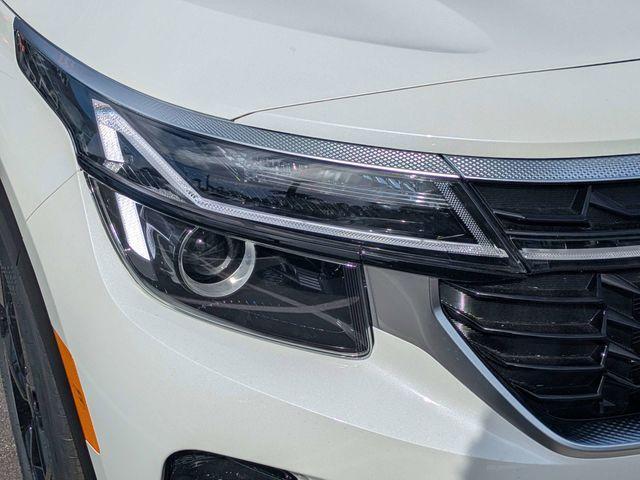 new 2026 Kia Seltos car, priced at $27,769