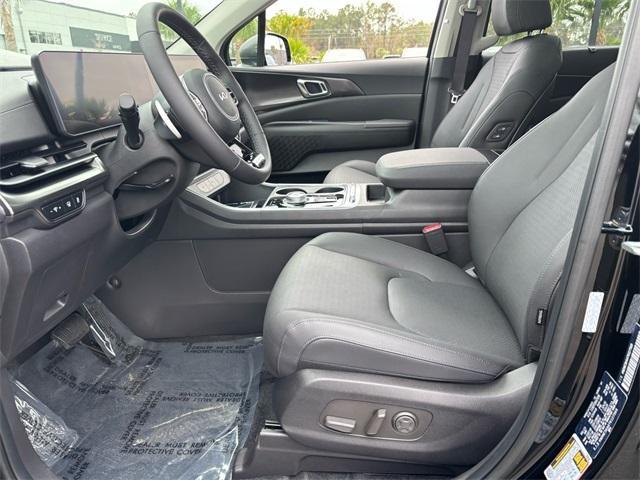 new 2026 Kia Carnival Hybrid car, priced at $51,097