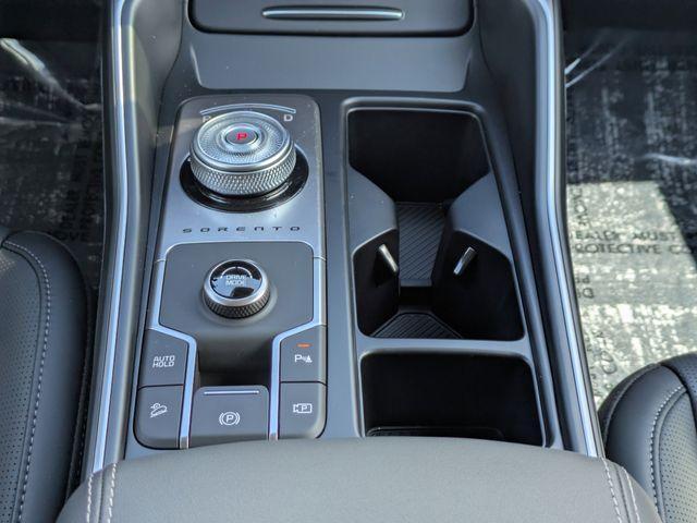 new 2026 Kia Sorento Hybrid car, priced at $39,824