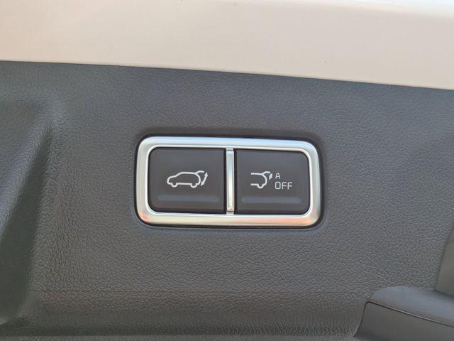 new 2026 Kia Sorento Hybrid car, priced at $39,747