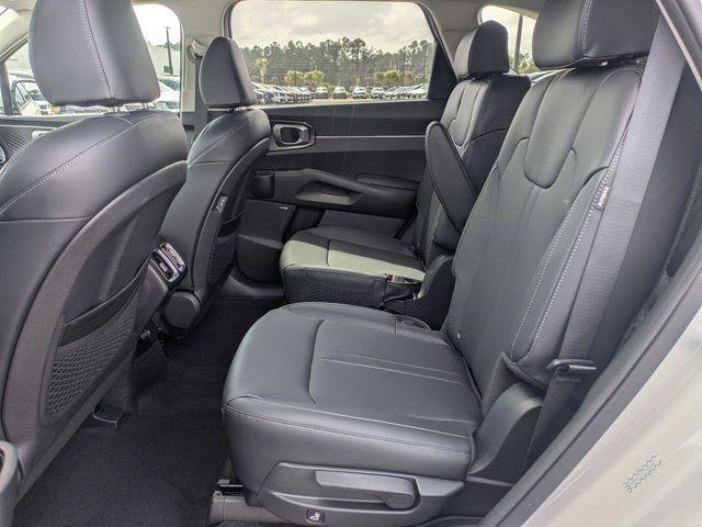 new 2026 Kia Sorento Hybrid car, priced at $39,747