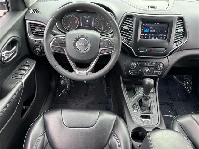 used 2020 Jeep Cherokee car, priced at $15,491