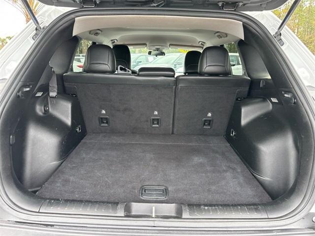 used 2020 Jeep Cherokee car, priced at $15,491