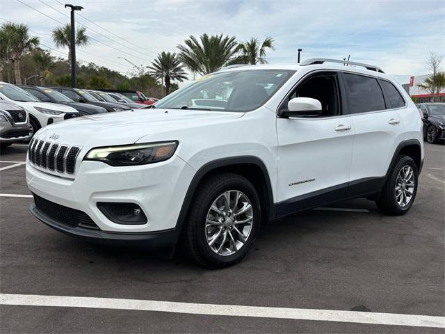 used 2020 Jeep Cherokee car, priced at $15,491